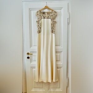 She Wore Escada to the Ball